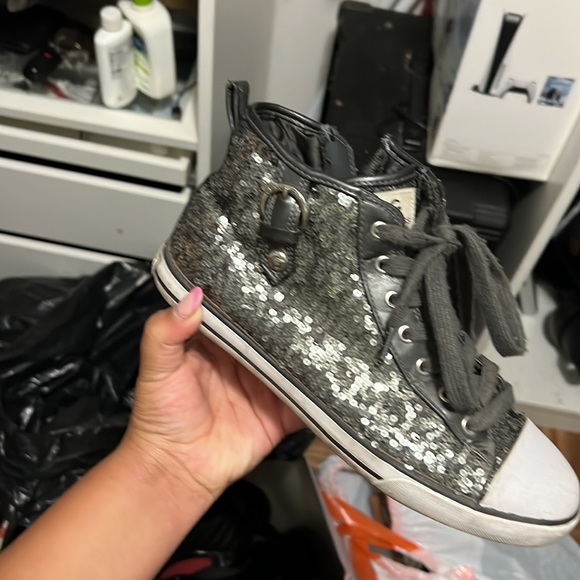 Shiny classic shoes grey white and charcoal - Picture 4 of 4